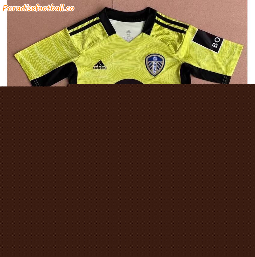 Kids Leeds United FC 2021-22 Goalkeeper Green Soccer Kits Shirt With Shorts